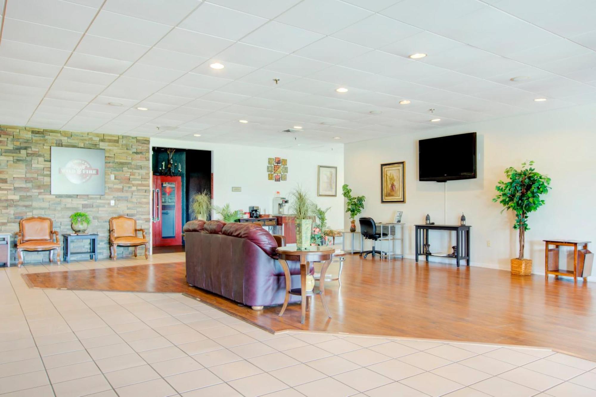Oyo Hotel Dundee By Crystal Lake エクステリア 写真
